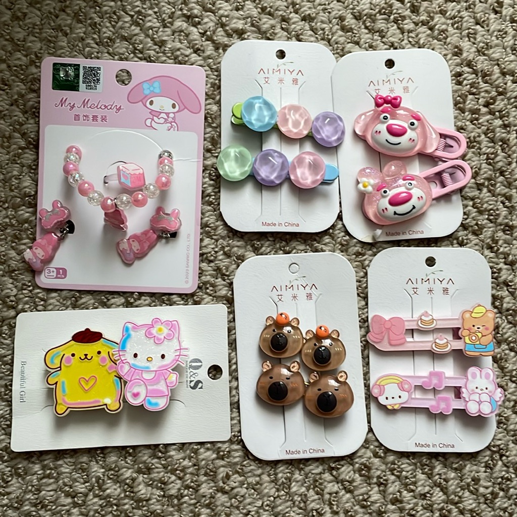 6 Packs Of Cute Accessories